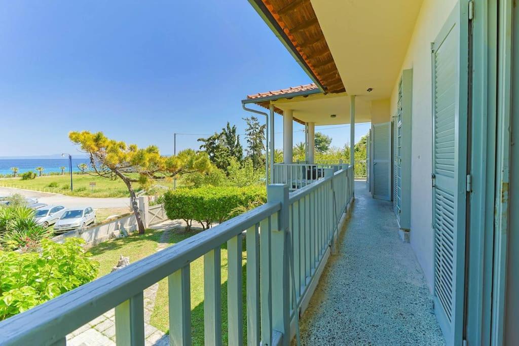 The Bright House By The Sea Villa Afytos Exterior foto